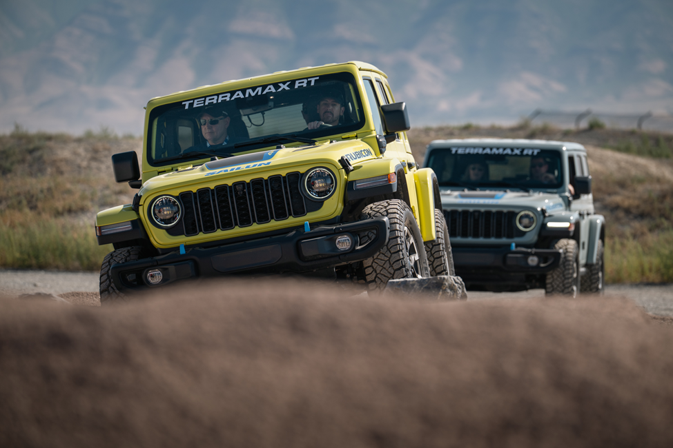 MotorTrend sponsored feature highlighting Sailun Atrezzo SVA2 (UHP all-season), Terramax RT (rugged-terrain), and Terramax AT2 (all-terrain) with warranties and 2-year road-hazard coverage